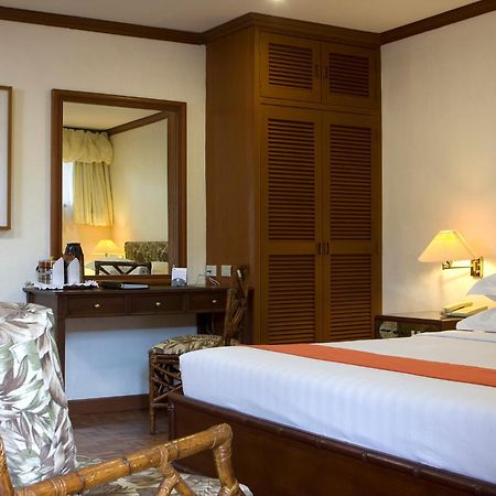 Oasis Hotel Angeles Luaran gambar