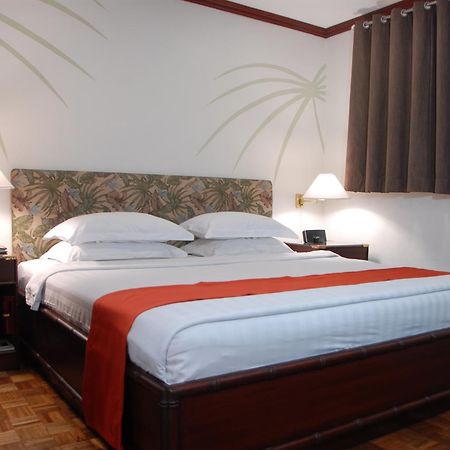 Oasis Hotel Angeles Luaran gambar