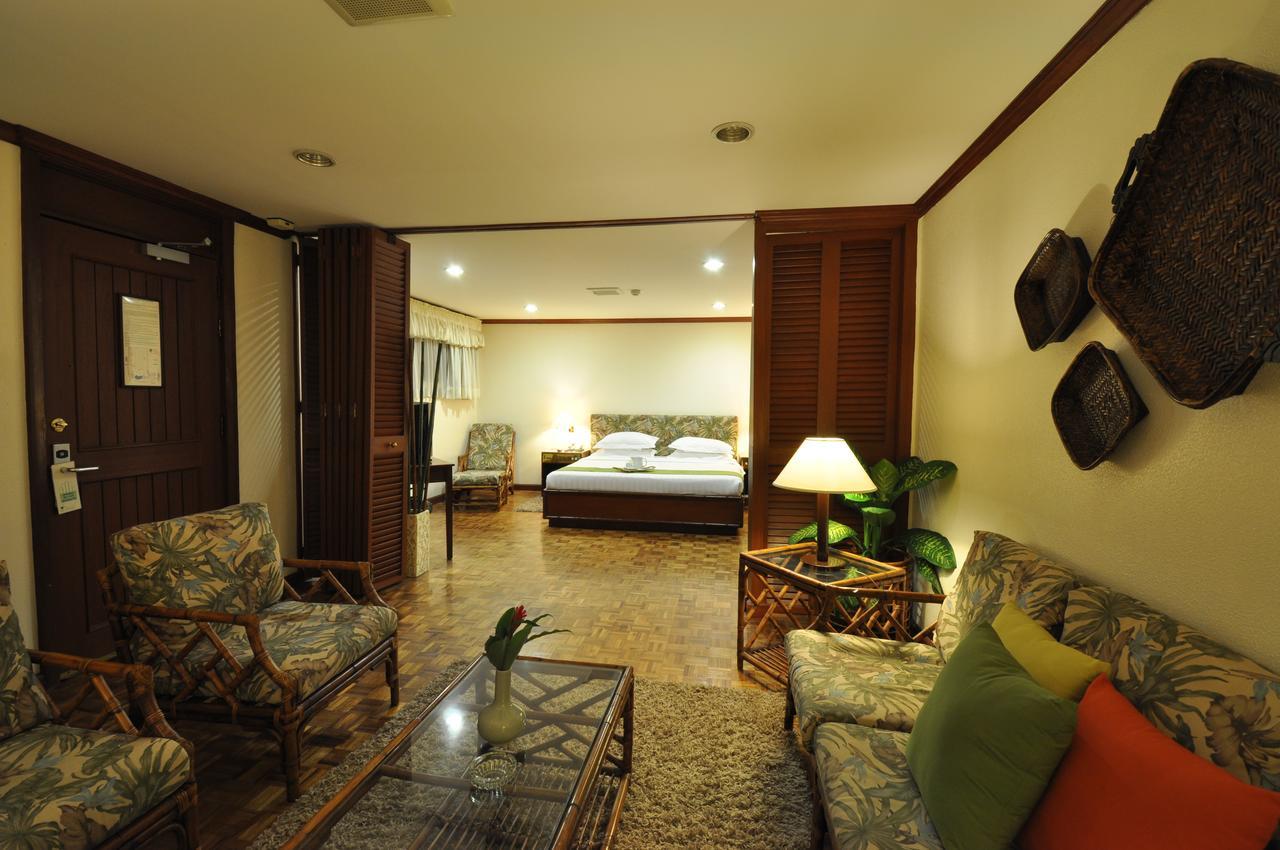 Oasis Hotel Angeles Luaran gambar